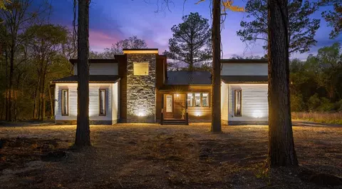 292 Xpress Ln, Broken Bow, OK 74728
