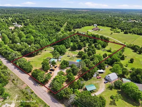 5724 S Triple X Rd, Choctaw, OK 73020