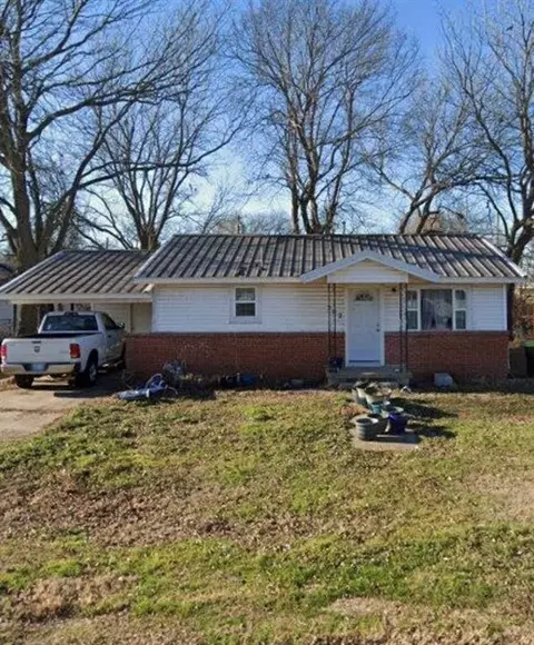 202 W Barger St, Wayne, OK 73095