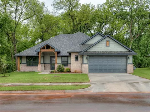 118 Mountain Laurel Way, Noble, OK 73068