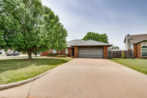 11401 Wallace Ave, Oklahoma City, OK 73162