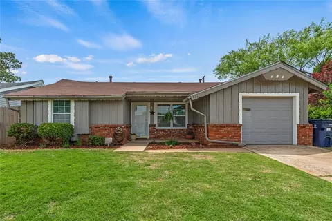 640 SW 54th St, Oklahoma City, OK 73109