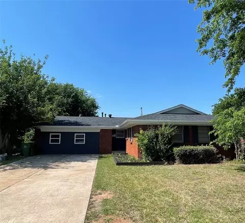 9 Vine St, Yukon, OK 73099