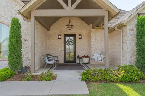3116 Hillside Dr, Edmond, OK 73012