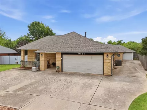 11304 Windmill Pl, Oklahoma City, OK 73162