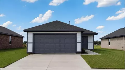 11537 SW 40th St, Mustang, OK 73064