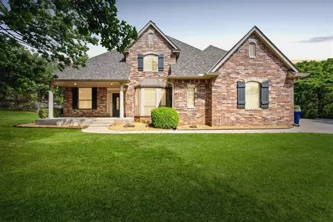 4617 Clipper Xing, Edmond, OK 73013