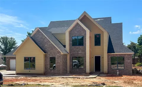 8132 Amber Ridge Dr, Edmond, OK 73034