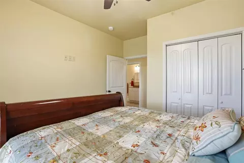 Bedroom - 18784 E 1130 Rd, Sayre, OK 73662 photo 9 of 9