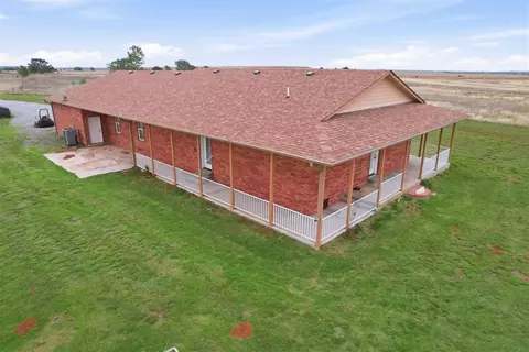 Other - 18784 E 1130 Rd, Sayre, OK 73662 photo 2 of 16
