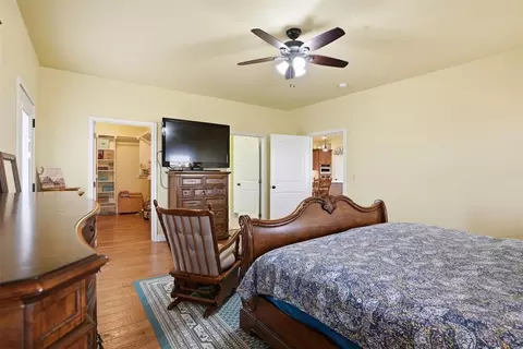 Bedroom - 18784 E 1130 Rd, Sayre, OK 73662 photo 3 of 9