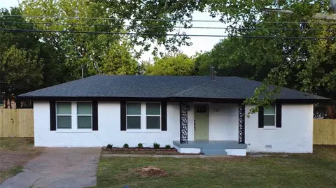 708 N Christine Dr, Midwest City, OK 73130