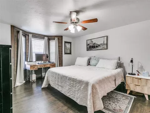 Bedroom - 2114 Westmore Dr, Moore, OK 73170 photo 1 of 2