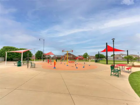 Exterior - 2114 Westmore Dr, Moore, OK 73170 photo 6 of 7