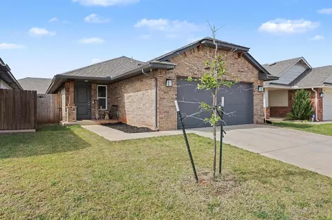 2512 NW 199th St, Edmond, OK 73012
