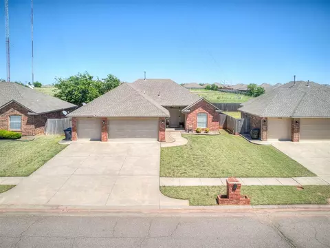 View/Area - 3312 Ashton Dr, Moore, OK 73160 photo 1 of 3