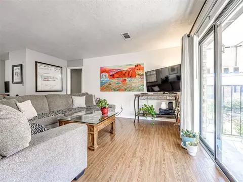 2529 NW 62nd St #227, Oklahoma City, OK 73112