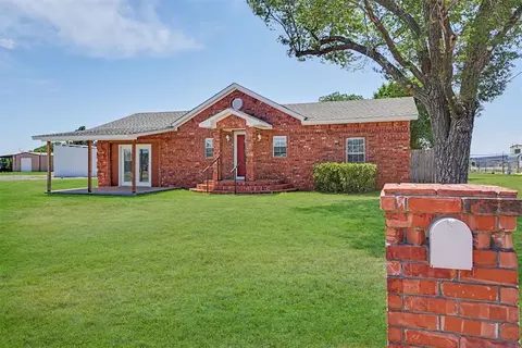 112 S Bryan Ave, Duke, OK 73532