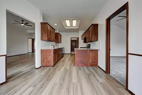 Entry Way - 2800 Dalewood Pl, Norman, OK 73071 photo 4 of 5