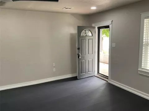 Other - 203 W Pine St, Tuttle, OK 73089 photo 3 of 5
