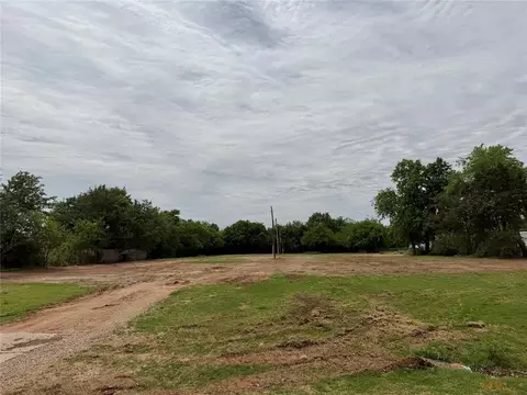 2833 Guilford Ln, Oklahoma City, OK 73120