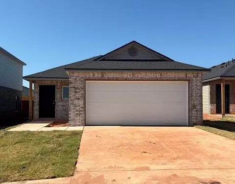 1215 Saddle Dr, Guthrie, OK 73044