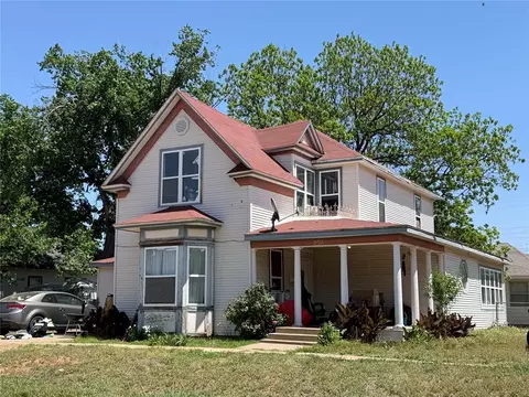 202 N Randlett St, Hobart, OK 73651