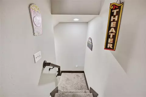 Entry Way - 4924 Champlain Pl, Edmond, OK 73025 photo 6 of 6