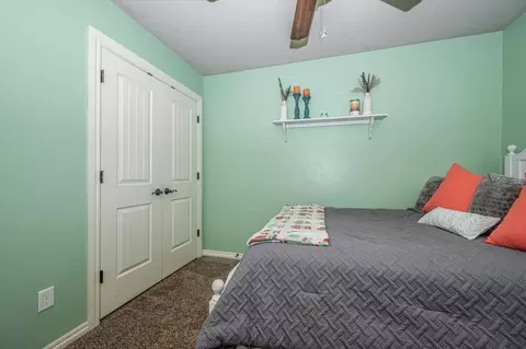 Bedroom - 4924 Champlain Pl, Edmond, OK 73025 photo 5 of 6