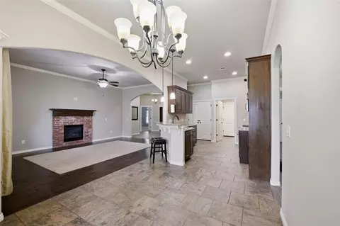 Entry Way - 4924 Champlain Pl, Edmond, OK 73025 photo 4 of 6