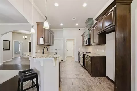 Entry Way - 4924 Champlain Pl, Edmond, OK 73025 photo 5 of 6