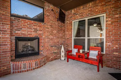 Exterior - 4924 Champlain Pl, Edmond, OK 73025 photo 8 of 9