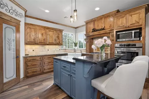Kitchen - 1467 Conrad Ct, Mcloud, OK 74851 photo 1 of 3
