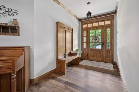 Entry Way - 1467 Conrad Ct, Mcloud, OK 74851 photo 1 of 3