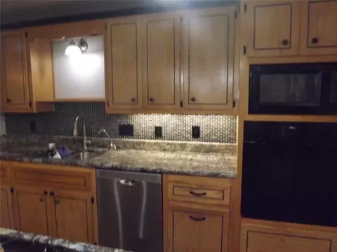 Kitchen - 608 E Davis St, Tipton, OK 73570 photo 1 of 11