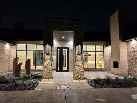 4536 NW 151st St, Oklahoma City, OK 73142