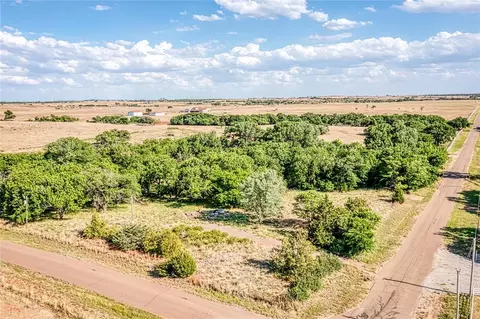 11002 N 1920 Rd, Sayre, OK 73662