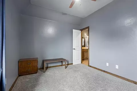 Bedroom - 1314 Ladera Cir, Moore, OK 73160 photo 4 of 5