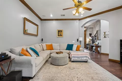 Living - 1314 Ladera Cir, Moore, OK 73160 photo 1 of 3