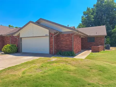 11929 N Mustang Rd, Yukon, OK 73099