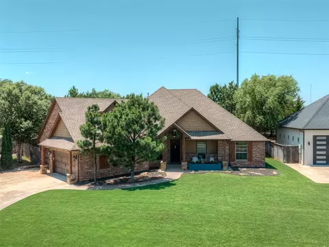 9601 Cara Ln, Yukon, OK 73099