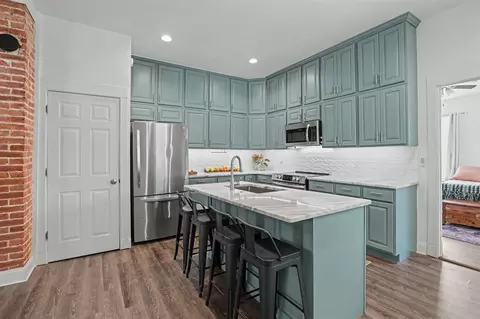 Kitchen - 411 E Vilas Ave, Guthrie, OK 73044 photo 5 of 5