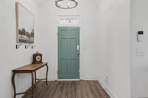 Entry Way - 411 E Vilas Ave, Guthrie, OK 73044 photo 1 of 5
