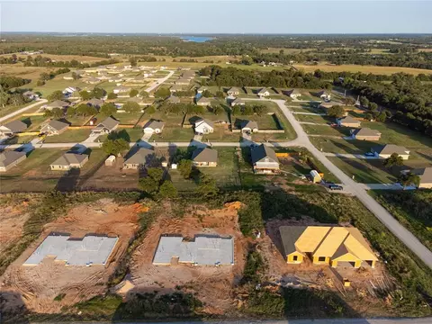 29183 Apache Dr, Mcloud, OK 74851 photo 7