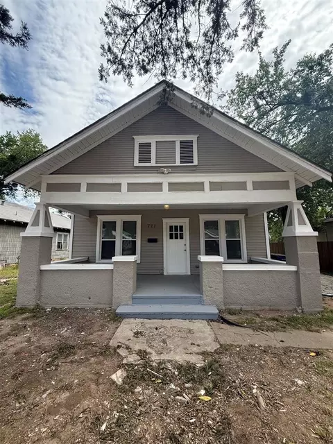 721 N Kickapoo Ave, Shawnee, OK 74801