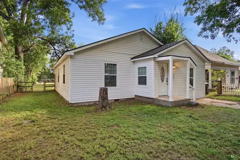 1813 W Dakota Ave, Chickasha, OK 73018