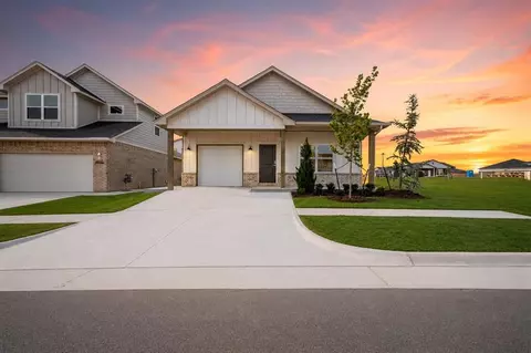 4113 NW 179th St, Edmond, OK 73013