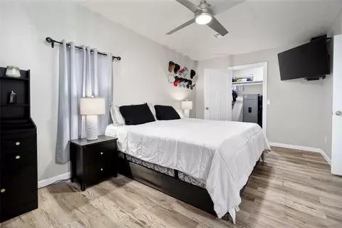 Bedroom - 816 W Apache St, Purcell, OK 73080 photo 5 of 7