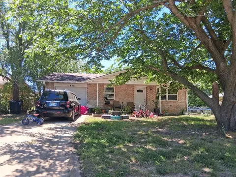 1815 Edwards St, Shawnee, OK 74801