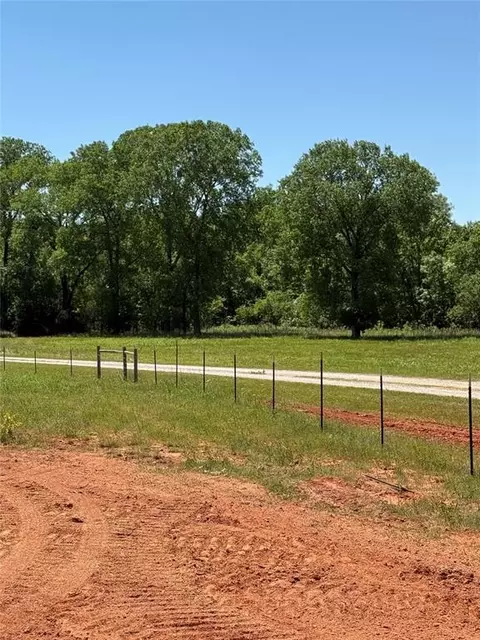 Hayfield Rd, Norman, OK 73026 photo 3